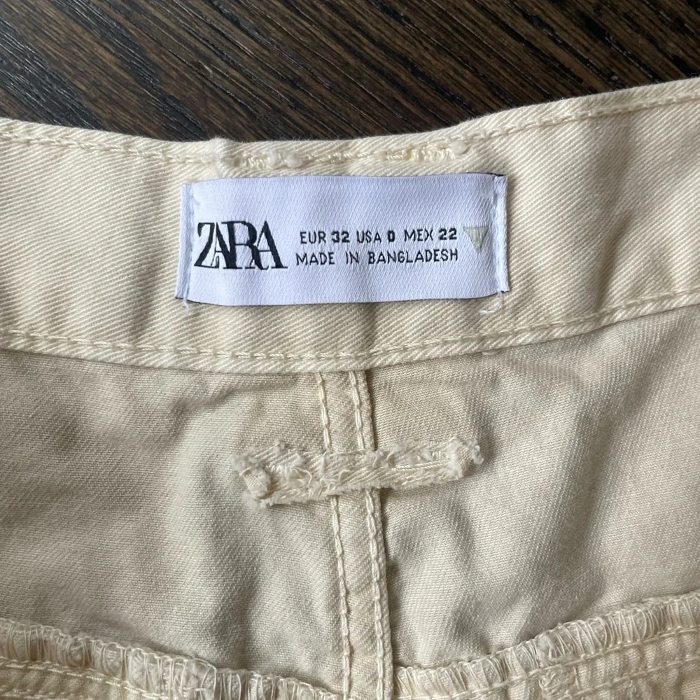 Zara Cargo Pants - Picture 4 of 4